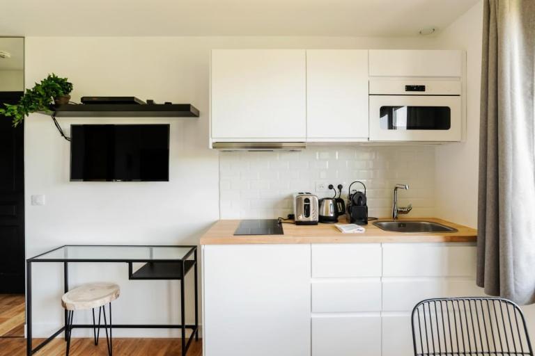 Guestready - Charmant Studio Issy-Les-Moulineaux Apartment Exterior photo